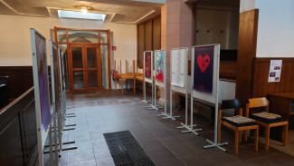 Plakatausstellung in der St. Michaeliskirche