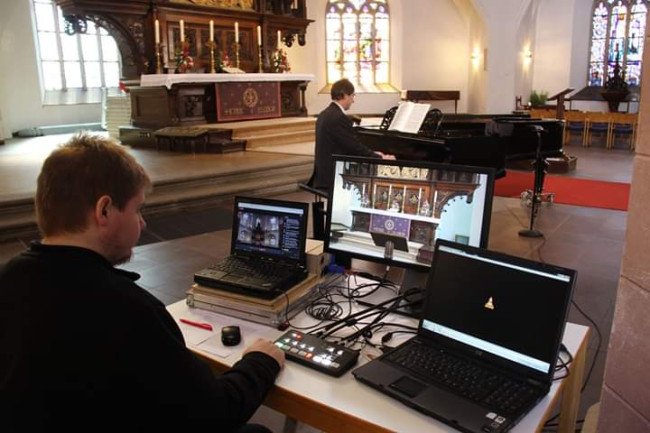 Technikaufbau der ersten Livestreams aus der St. Michaeliskirche